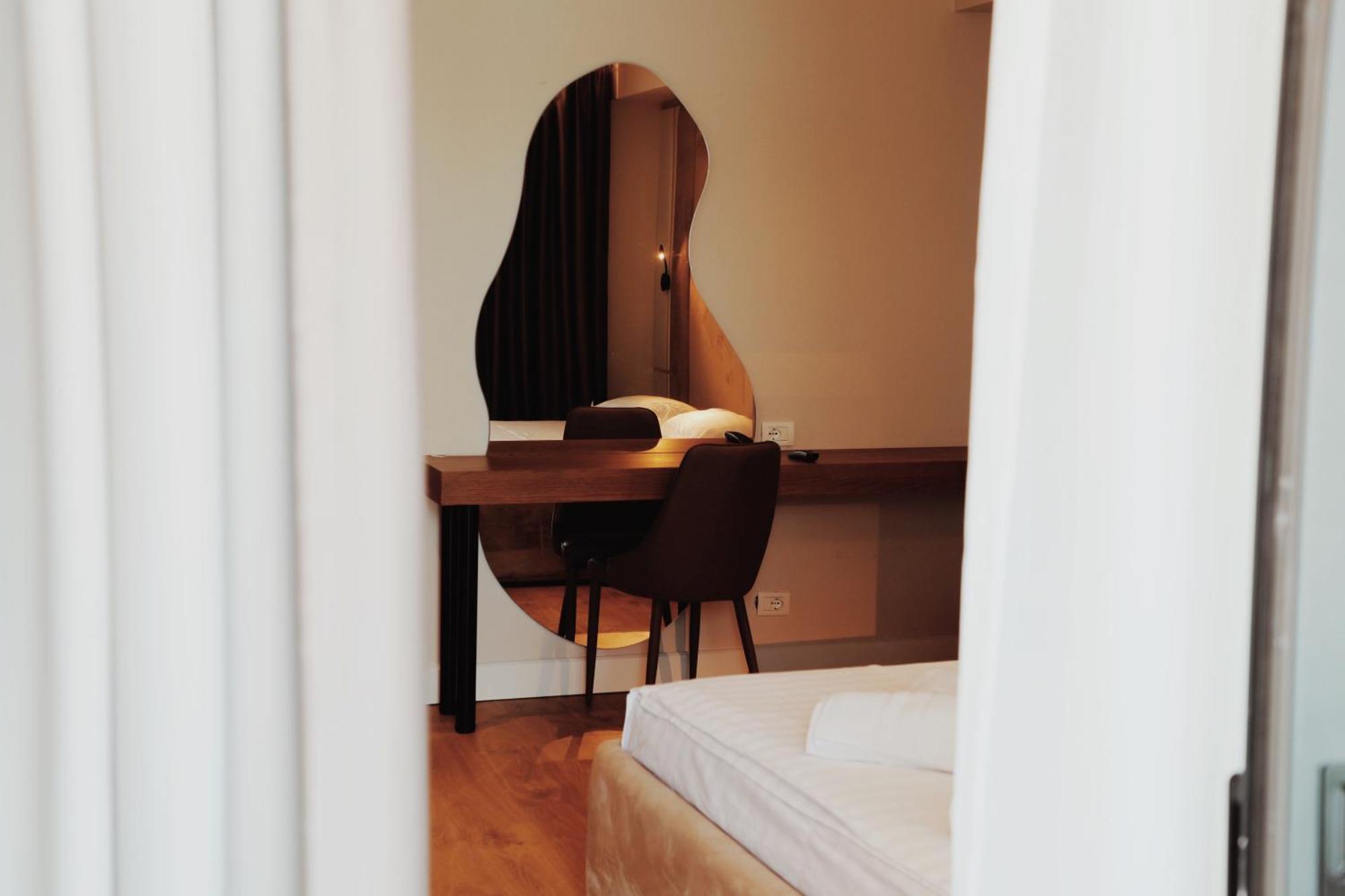 Oniro By Iliria Palace (Adults Only) ฮีมาเรอ ภายนอก รูปภาพ