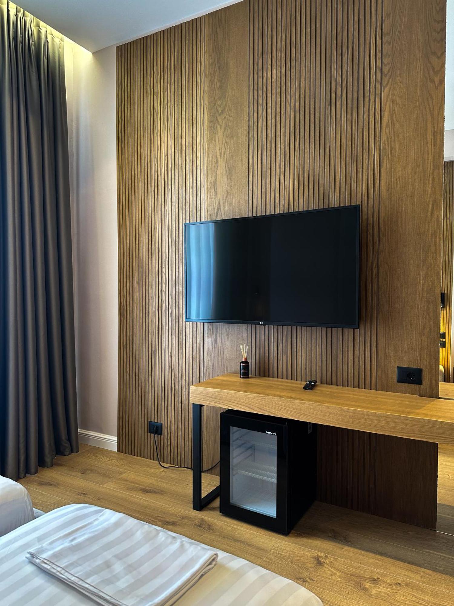 Oniro By Iliria Palace (Adults Only) ฮีมาเรอ ภายนอก รูปภาพ